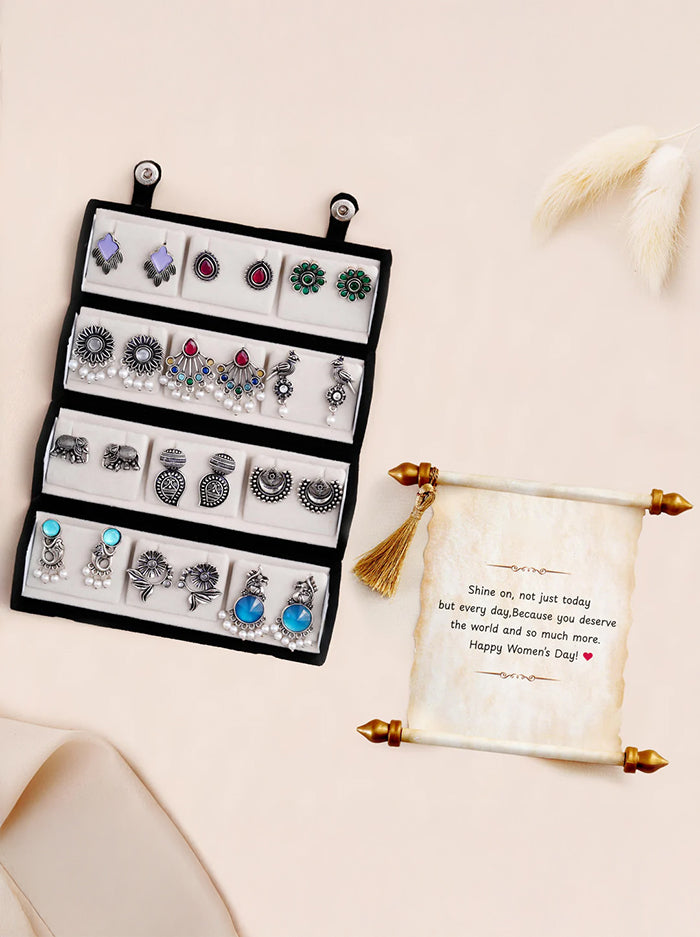 Foldable Velvet Earring Organizer – 16-Pair Ethnic & Boho Earring Set