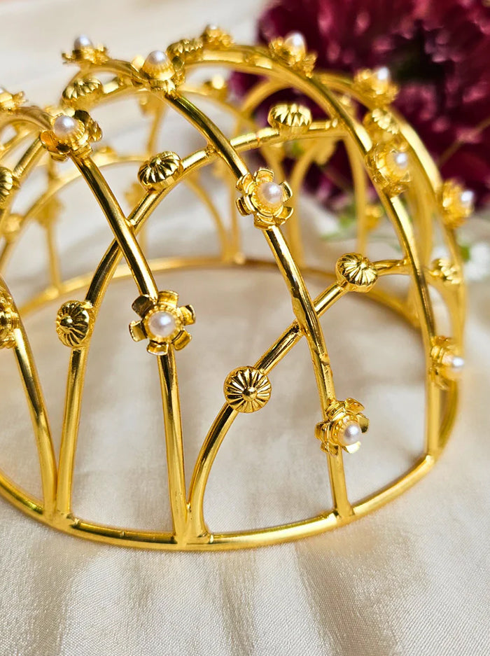 Golden Floral Hair Bun Cage