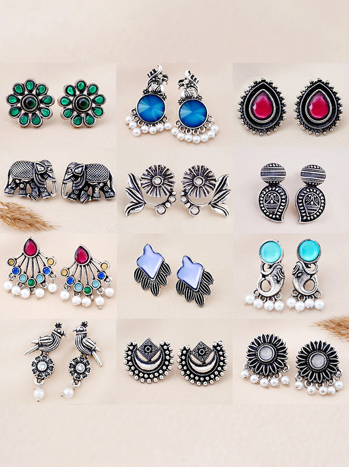Foldable Velvet Earring Organizer – 16-Pair Ethnic & Boho Earring Set